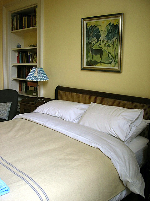 1 Tipperlinn Road Guest Room